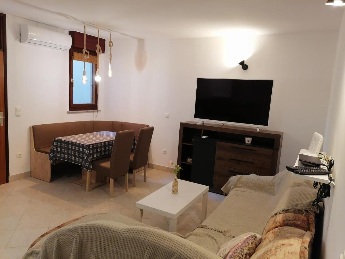 Apartamento Kika Dramalj Exterior foto